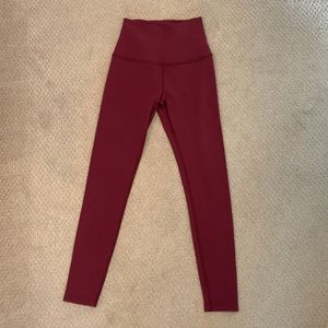 Beyond Yoga Caught In The Midi High Waisted Leggings in Team Burgundy